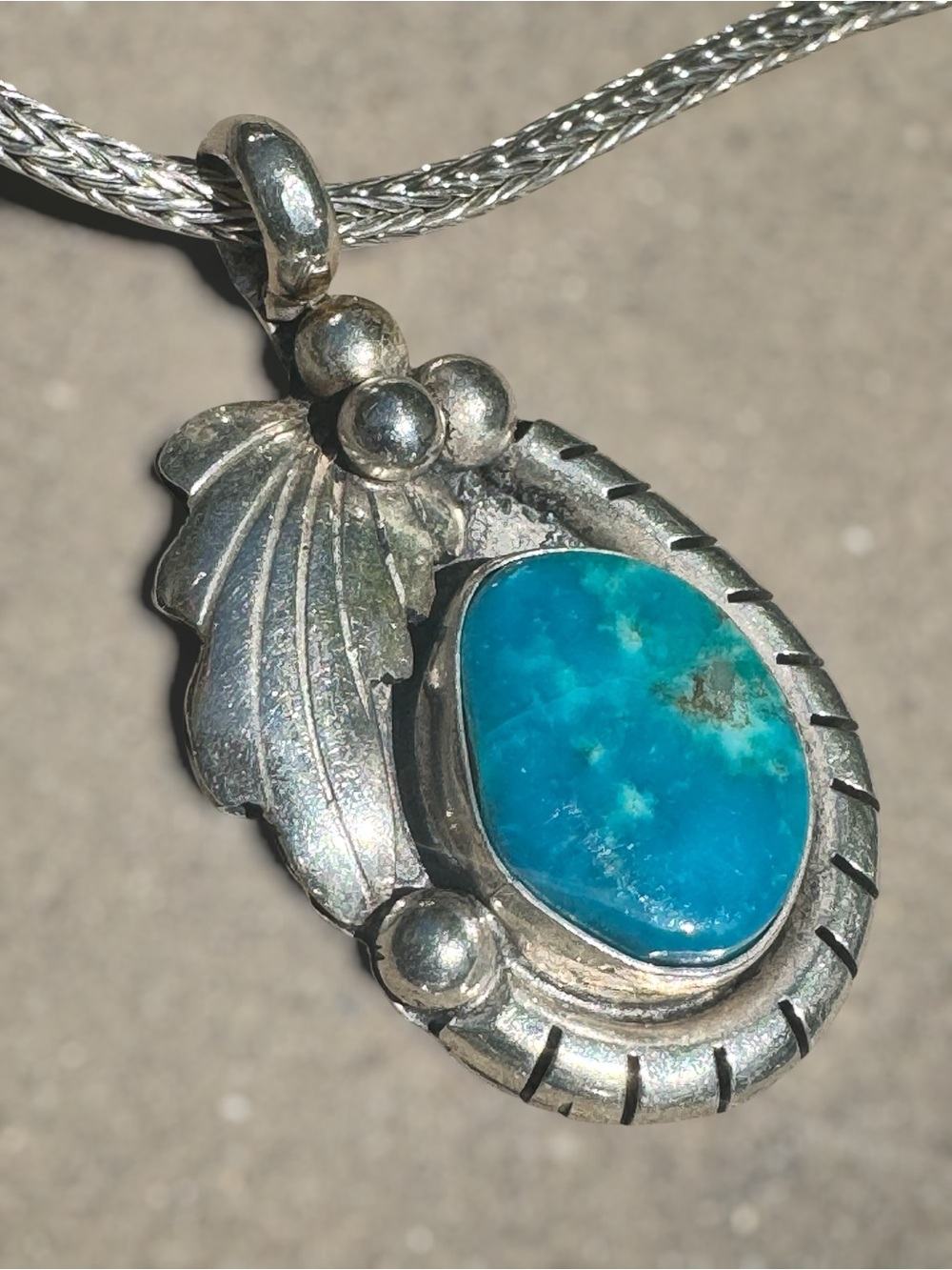 Vintage Sterling Silver Leaf Motif Turquoise Pendant Necklace -